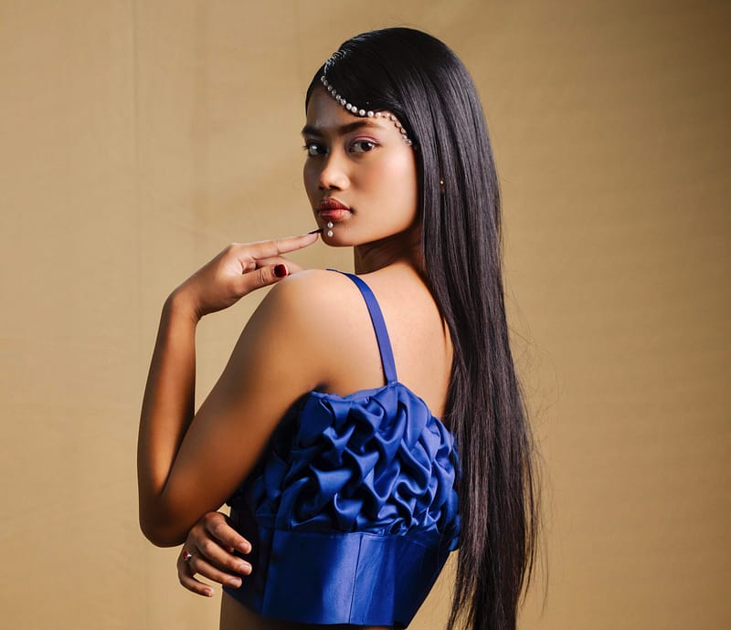 Electric Empress Silk Set - Image 12
